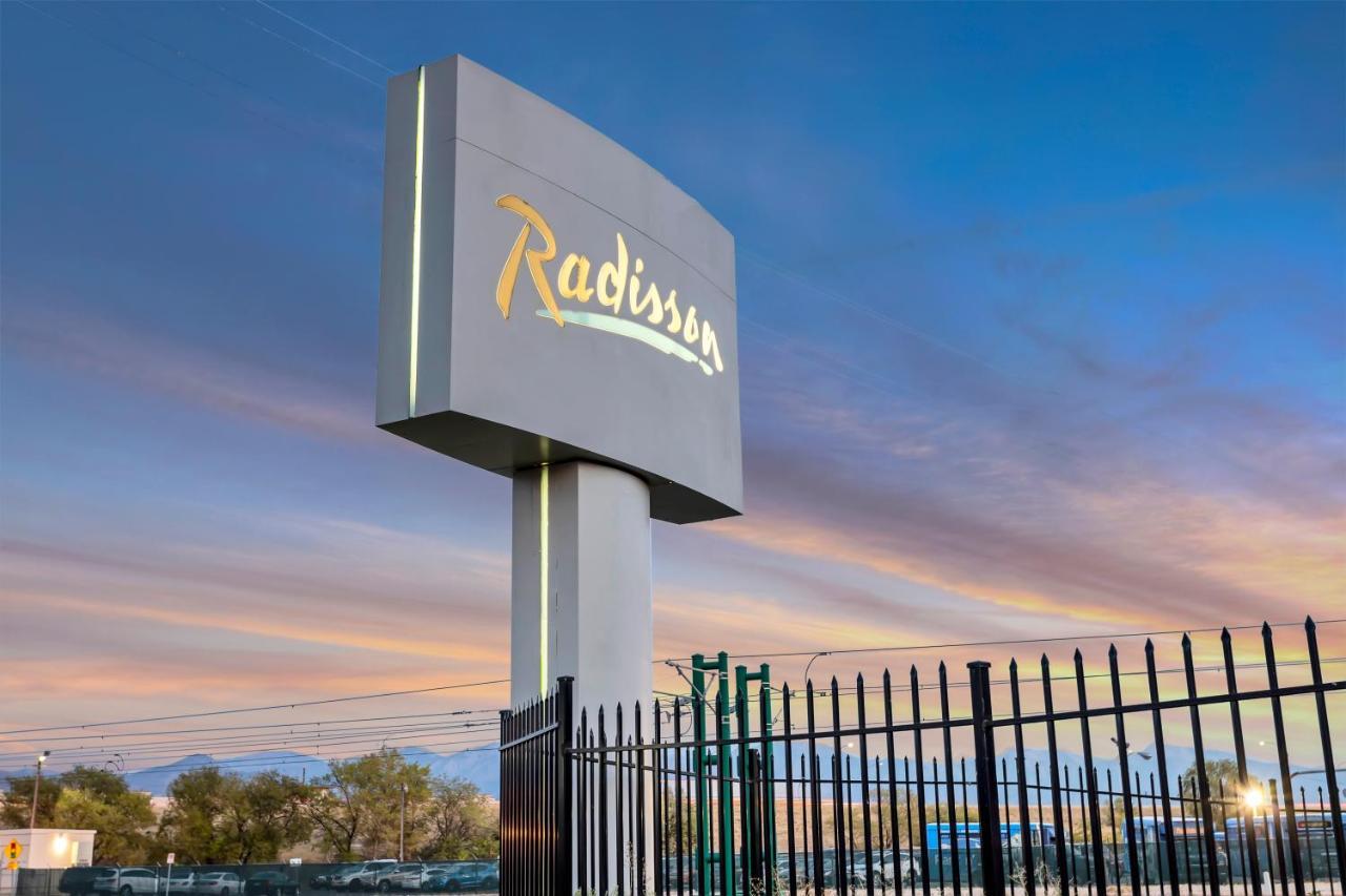 Radisson Hotel Salt Lake City Airport Экстерьер фото