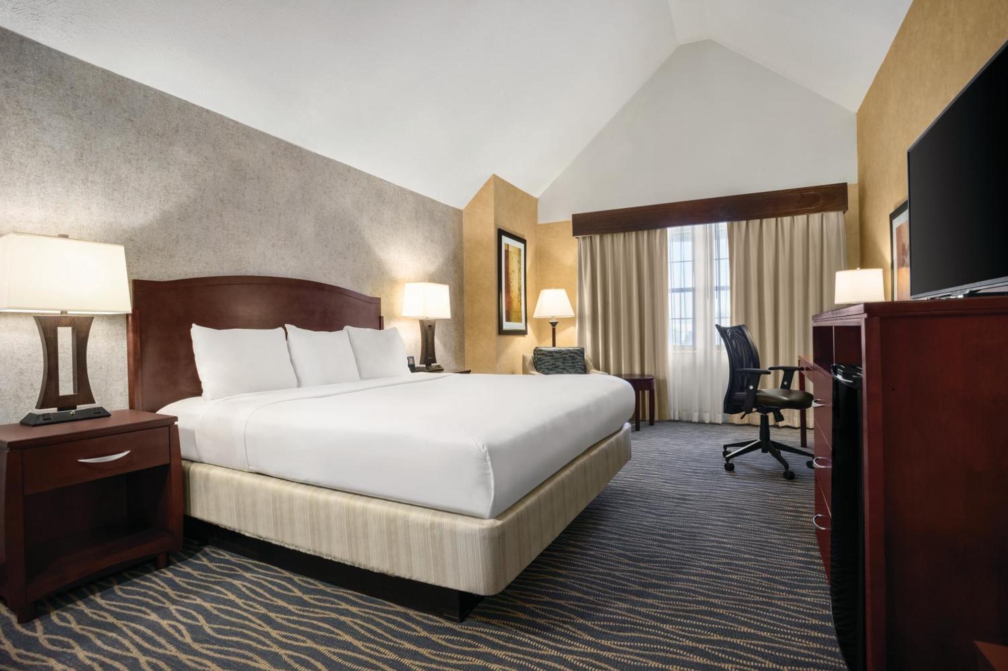 Radisson Hotel Salt Lake City Airport Экстерьер фото