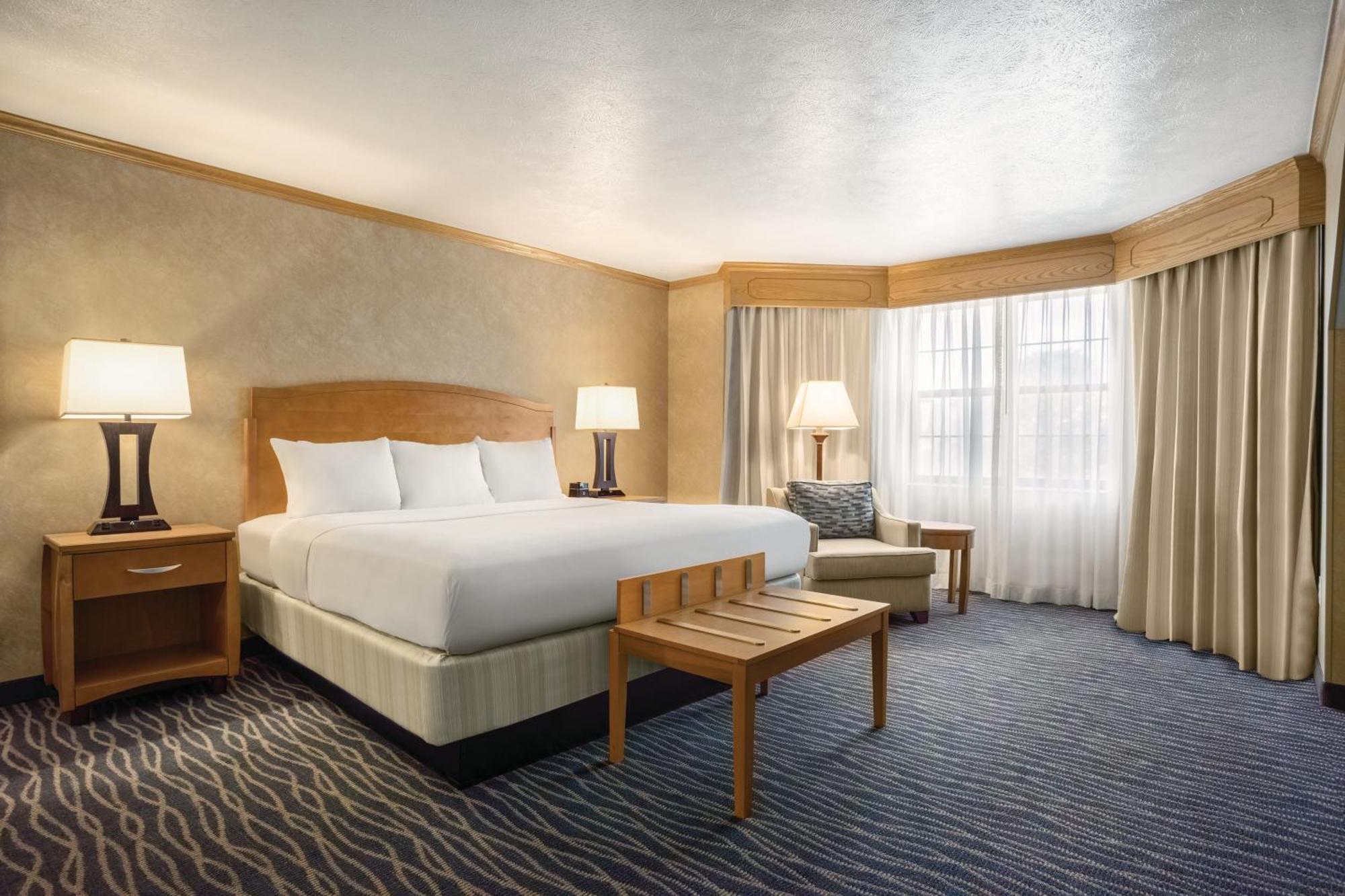 Radisson Hotel Salt Lake City Airport Экстерьер фото