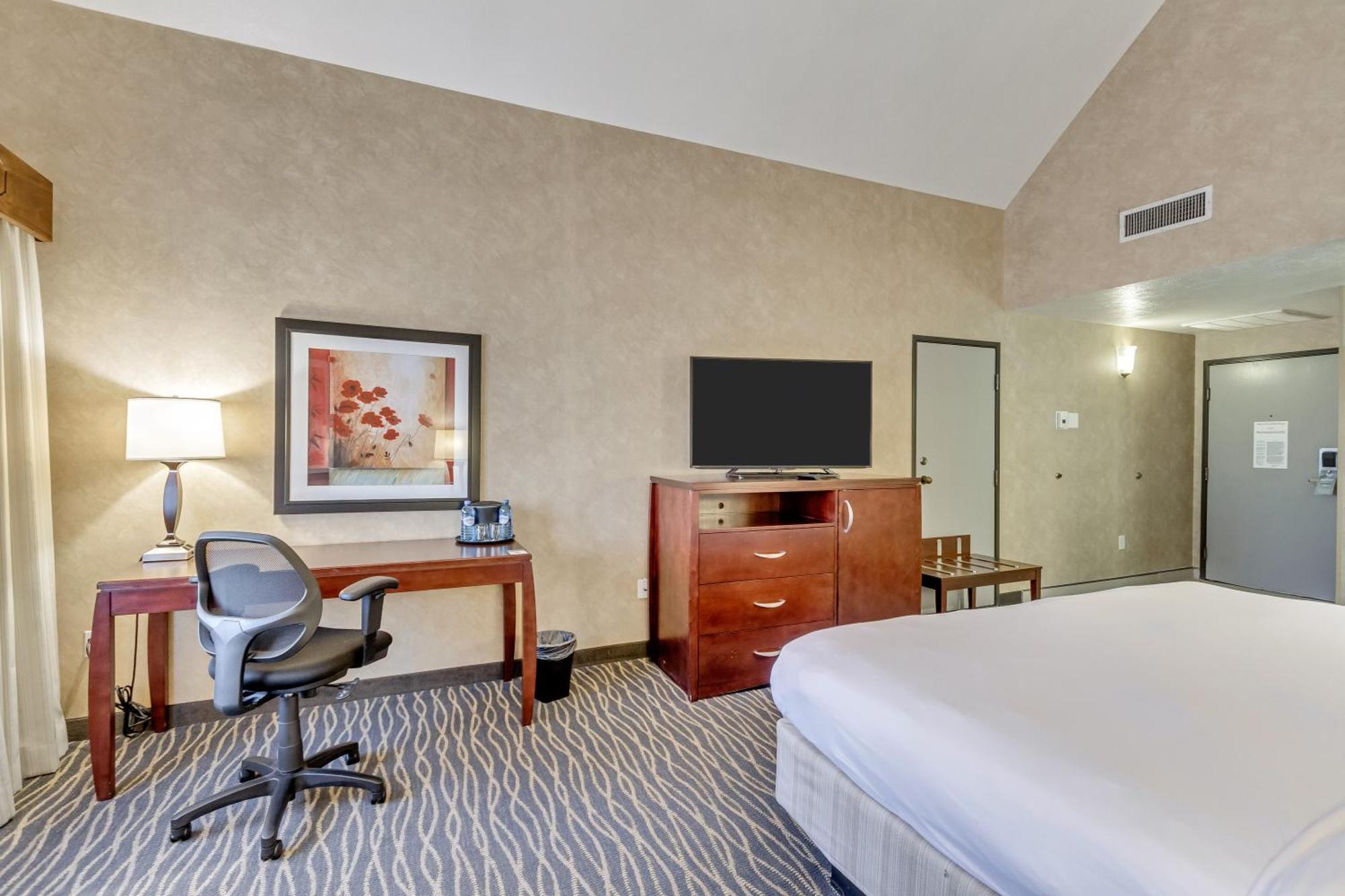 Radisson Hotel Salt Lake City Airport Экстерьер фото